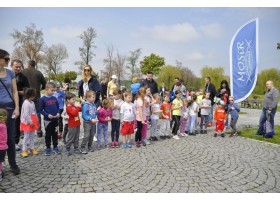  V I I Sandomierski Sportowy Weekend Kwitnących Sadów